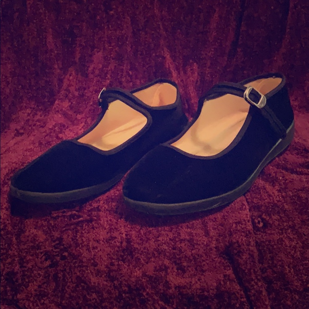 Women’s velvet maryjane shoes ballerina flats